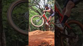 Pista de xco Araxá mtb cimtb bike mtbcicloturismo minasgerais [upl. by Wolsniw]