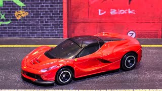 Ferrari Laferrari  Tomica  Unboxing [upl. by Enelie]