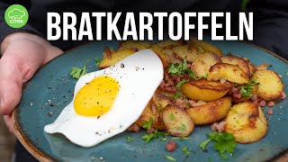 Das Geheimnis knuspriger Bratkartoffeln mit Speck und Zwiebeln [upl. by Kcuhc]