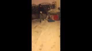 VIDEOZAPPI video divertente whatsapp caduta sulla neve [upl. by Hinman502]