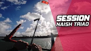 Session Jumps avec la Naish Triad [upl. by Stoat]