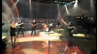 Azucar Moreno Bandido Eurovision 1990 DESASTER [upl. by Notyarb]