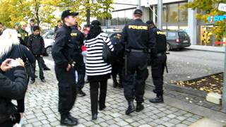 Policejní šikana v Mostě  6 říjen 2010 [upl. by Lussier]