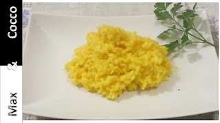 Risotto allo Zafferano  Video ricetta in soli 3 minuti [upl. by Nollie]