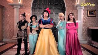 DAMtv   Battle Rap Bạch Tuyết amp Maleficent [upl. by Attenod]