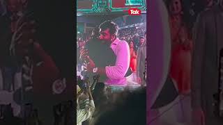 Shah Rukh Khan Hugs Vijay Sethupathi at Jawan Pre Release Event  Anirudh Ravichander [upl. by Maximilien]