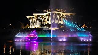 Sparkling Kuching Waterfront Sarawak Tourist Attraction Malaysia Tourism 闪耀的古晋河滨公园 砂拉越旅游景点 [upl. by Filippa]