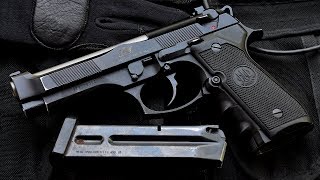 ► 10 Cosas que Debes Saber de la Beretta 92 [upl. by Llessur]