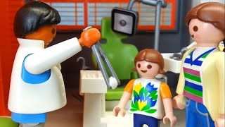 Zum Zahnarzt in der Kinderklinik Playmobil Film seratus1 Zahnschmerzen [upl. by Imuya]