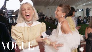 Hailey Bieber Gasped When She Saw Emmas Look  Met Gala 2022 With Emma Chamberlain  Vogue [upl. by Veator]