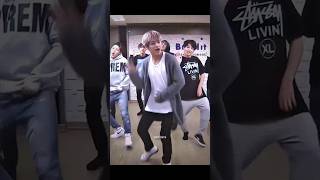 Kim Taehyung New short bts btsv kimtaehyung shorts statusjimin jungkook btsarmy [upl. by Bouldon]