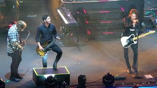 DISCONNECTED 5 Seconds Of Summer  2017 Momentum Live MNL [upl. by Llenrrad]