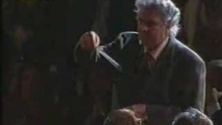 Mikis Theodorakis  Strose to stroma sou amp Zorba live2005 [upl. by Oringas]