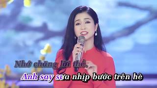 KARAOKE  BEAT Mùa Xuân Đầu Tiên  Phương Anh [upl. by Naveb]