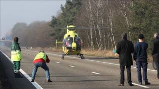 Ongeval vrachtwagens op A67 [upl. by Rhpotsirhc283]