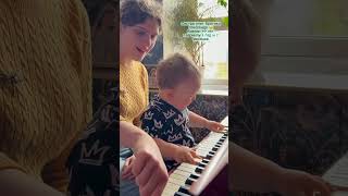 Gavriils sister teaches him glissando  Сестра Гавриила учит его глиссандо [upl. by Whitford410]