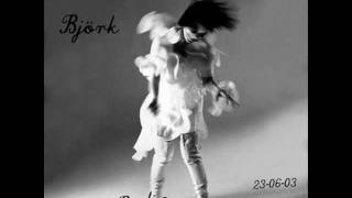 Björk  Hyperballad live at the Treptow Arena Berlin [upl. by Davenport917]