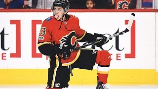 What gear does Johnny Gaudreau use [upl. by Esinwahs]