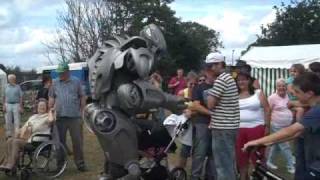 Titan The Robot at Hollowell Steam Rally 2009 [upl. by Kwan]