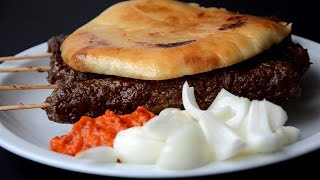 Šiš ćevapi u Somunu  lepinji kompletan recept  Sašina kuhinja [upl. by Christen]