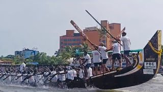 ചക്രവർത്തിയുടെ മാസ്സ് എൻട്രി PBC amp KARICHAL video boatrace punnamada backwater ntbr haram [upl. by Lennard]