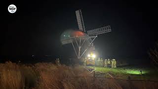 Brand in historische molen bij Holwert [upl. by Esekram]