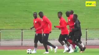 Première séance dentraînement des Lions du Sénégal à Vittel [upl. by Kronfeld]