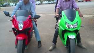 Kawasaki Ninja 250r vs Hyosung gt250r exhaust sound [upl. by Nisay]