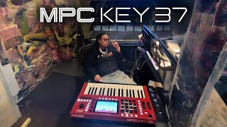 MPC KEY 37 Unboxing amp First Beats [upl. by Ely]