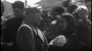 Benito Mussolini visita la Sardegna 1942 [upl. by Bevon]