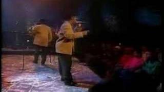 Boyz II Men  Please dont go live 1992 [upl. by Erodoeht820]