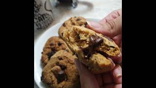 Ovenlys salted chocolate chip cookies whatveganseat accidentallyvegan [upl. by Mirth]