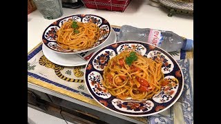 Ricette Da Sballo Spaghettoni Al granchio reale e Pomodorini a Piennolo [upl. by Toinette]