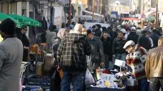 Puces de Clignancourt marché [upl. by Gunthar]