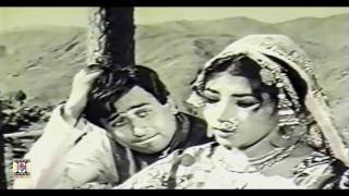 O MERE SHOKH SANAM Hit Song  PAKISTANI FILM SANGDIL [upl. by Lipson]