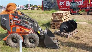 Minilader mit Fernbedienung WorkyQuad bärig stark [upl. by Ruscher]