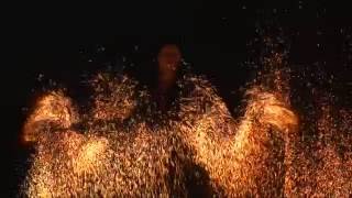 Spectacle de feu quotLes Amants Flammesquot  Cie Attrap Lune [upl. by Notsirhc]