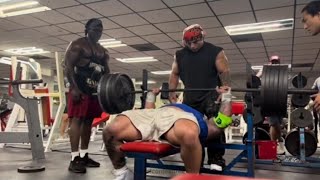 Scary Scene 😱 Manic Mike TEARS PEC Benching 600lbs Tren Twins PEC TEAR Full Video 🔴 [upl. by Neo]