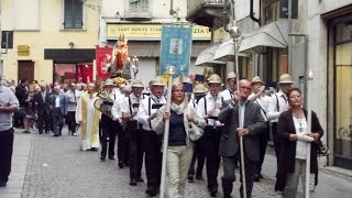 Processione con la Madonna della Luce a Casale Monferrato 12092015 [upl. by Emelen]