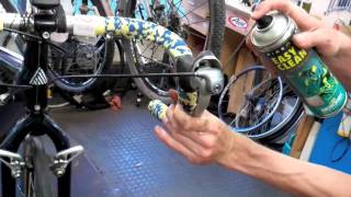 MOTOREX  EASY CLEAN  GREASE SPRAY  REVIVING A DEAD BICYCLE SHIFTER [upl. by Alena]