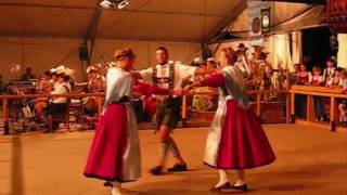 Schuhplattler quotDreiertanzquot Bavarian Dance Garmischer Festwoche [upl. by Dena56]