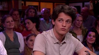 Traden voor alles quotIk ga niet op vakantiequot  RTL LATE NIGHT [upl. by Clarie]