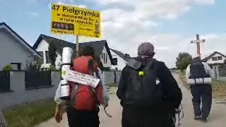 PIELGRZYMI Z BARANOWA W POSZUKIWANIU GOŚCINY KSIĄDZ WOŹNICKI [upl. by Finbar918]