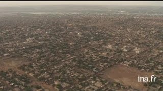 Mali  le marché de Bamako [upl. by Sylirama]