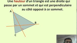 Les médiatrices des côtés d’un triangle [upl. by Heidy]