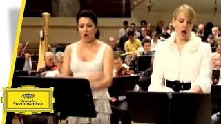 Anna Netrebko amp Elīna Garanča – Bellini I Capuleti E I Montecchi Trailer [upl. by Trometer]