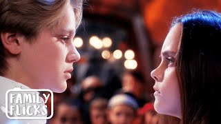 Casper Full Movie Story  Facts And Review  Christina Ricci  Bill Pullman [upl. by Oinolopa]