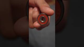 TUTORIAL Cleaning Roller Skate Bearings in 60 secs rollerskating [upl. by Kelwunn]