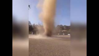 Se forma Tornado en pleno partido de fútbol en tlalixtac Oaxaca [upl. by Eevets]