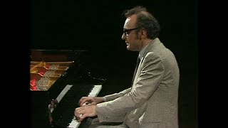 Alfred Brendel plays Schubert 2  Piano Sonatas D845 amp D850 [upl. by Pernas131]